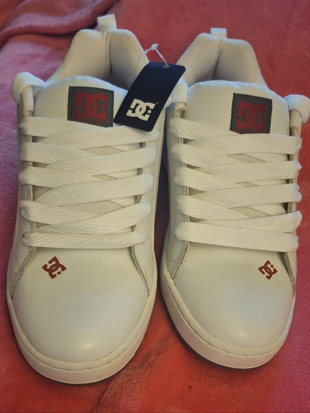 Mens *Brand New w/tags* Red & White DC Skater Shoes Size 11.5 - Picture 10 of 12